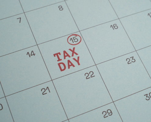 calendar displaying "tax day"