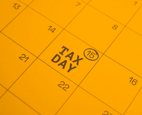 calendar displaying "tax day"